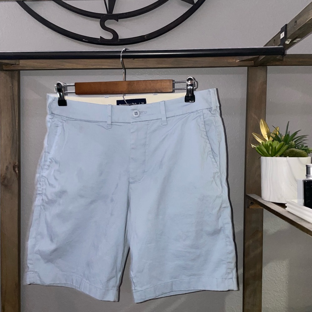 Abercombie & Fitch flat front shorts